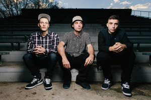 THUNDAMENTALS Thu THUNDAMENTALS Thu